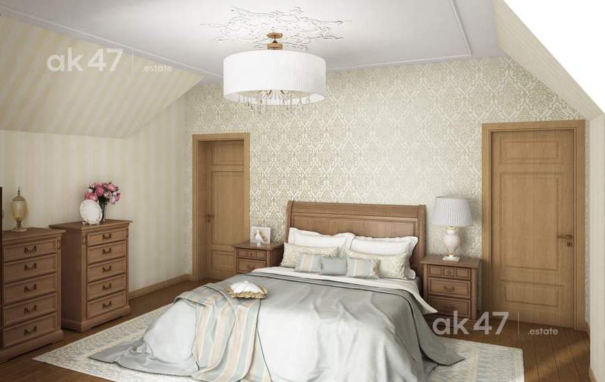 Дом 255 кв.м в Ламбери